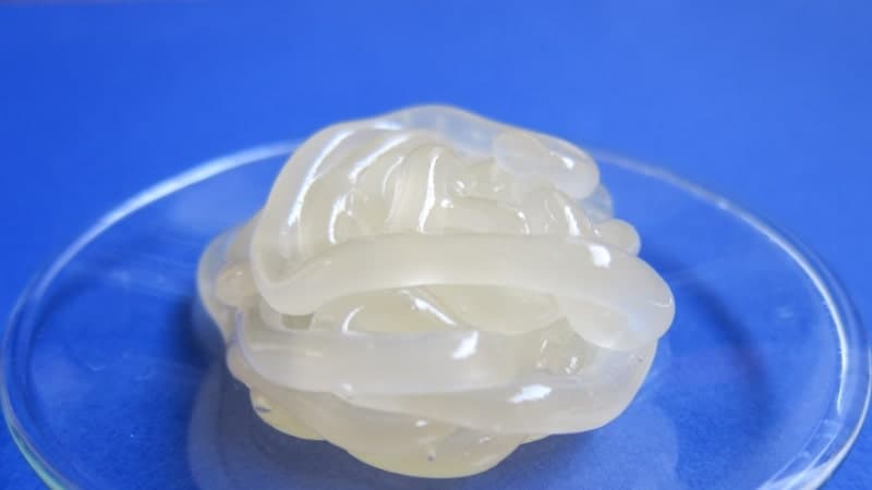 o alprostadil é um exemplo de gel/pomada para ereção que está disponível sob manipulação nas farmácias parceiras da Omens